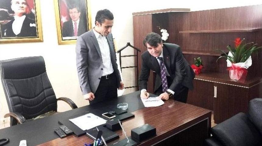 &Ouml;mer Bozoğlu, Kadına Şiddete Karşı İmza Attı