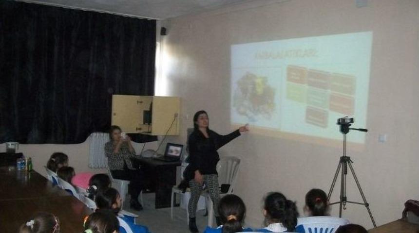 İlkokul &Ouml;ğrencilerine Katı Atık Eğitim Semineri
