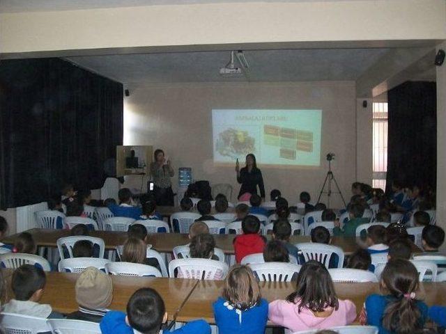 İlkokul Öğrencilerine Katı Atık Eğitim Semineri