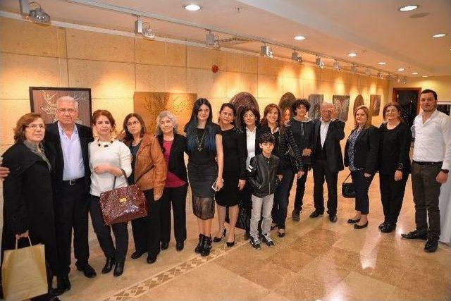 Cansu &Ccedil;elikkol&rsquo;dan Soyut Resim Sergisi 2