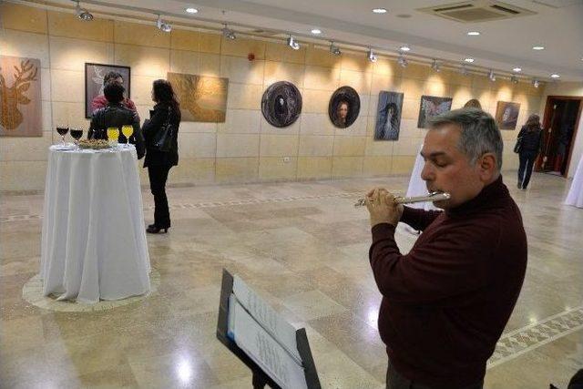 Cansu &Ccedil;elikkol&rsquo;dan Soyut Resim Sergisi 3