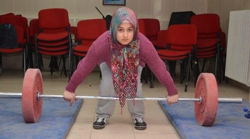 K&uuml;tahya Altıntaş Anadolu İmam Hatip Lisesi&rsquo;nin Spor Başarısı