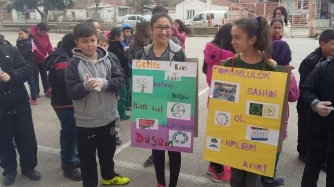 Temiz &Ccedil;evre İle Neşeli 100&rsquo;ler Projesi Başladı