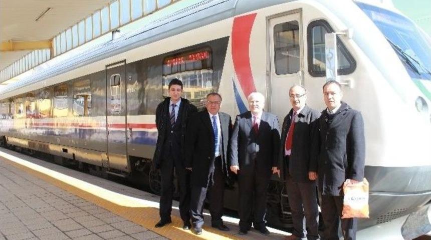 Mithat Ekici: K&uuml;tahya&rsquo;nın Geliştirilmesi Daha Da Hızlandırılmalı