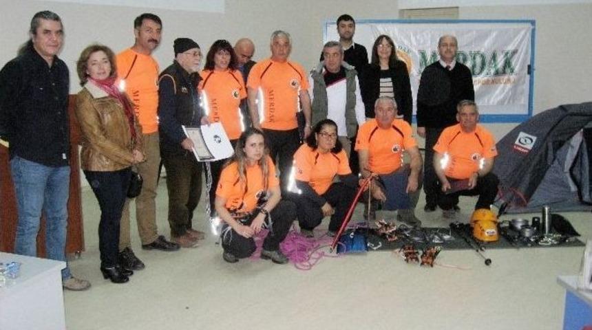 Erdemli&rsquo;de &Uuml;niversiteli Gen&ccedil;lere Dağcılık Eğitimi