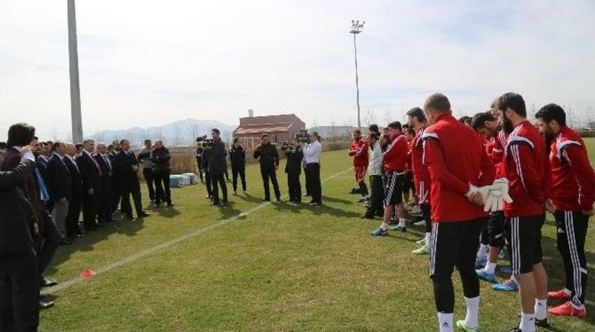 Kayserispor&rsquo;a Moral Ziyareti