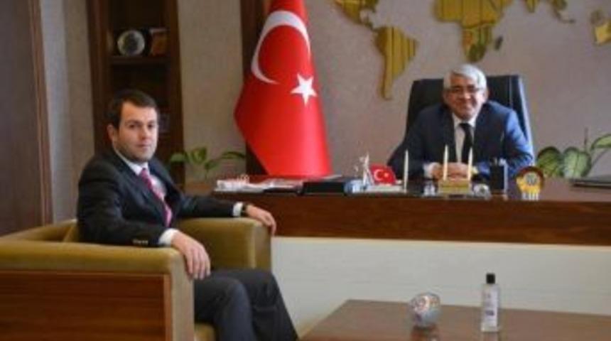 Onur Ersan&ccedil;mış Başkan Kara&ccedil;anta&rsquo;yı Ziyaret Etti