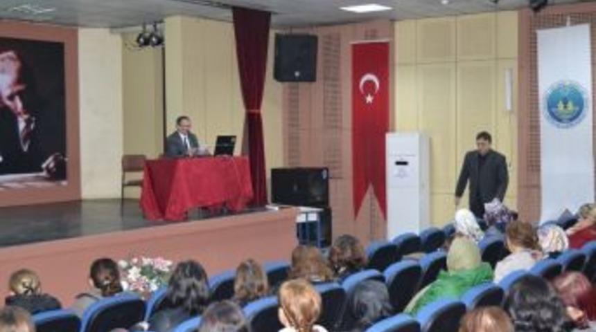 Kuran&rsquo;ı Kerim&rsquo;i Anlayarak Okuma Adlı Seminer D&uuml;zenlendi