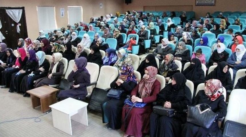 8 Mart D&uuml;nya Kadınlar G&uuml;n&uuml;