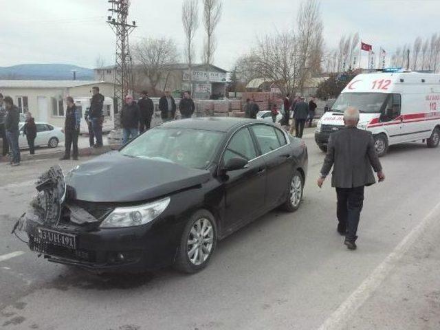 Ak Parti Kütahya Milletvekili Kavuncu Kaza Geçirdi