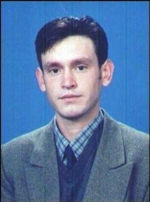 Duvarın Altına Kalan Belediye İş&ccedil;isi Son Yolculuğuna Uğurlandı 3