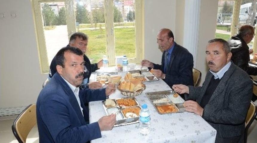 Belediye &Ccedil;alışanlarına Yemekhane A&ccedil;tı