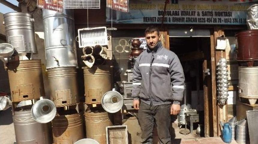 Erken Gelen Bahar Esnafı Vurdu