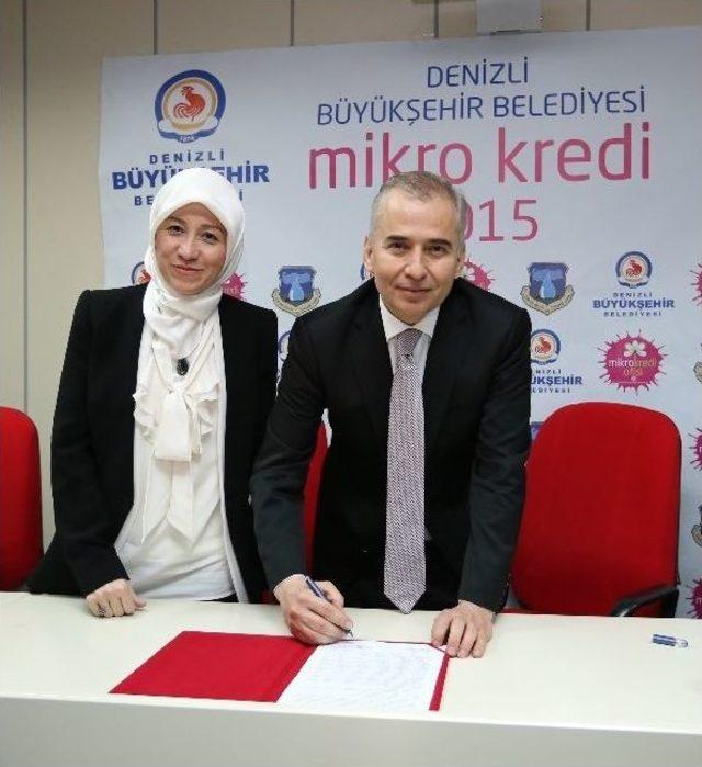 Denizli’de Girişimci Kadınlara Mikrokredi Desteği