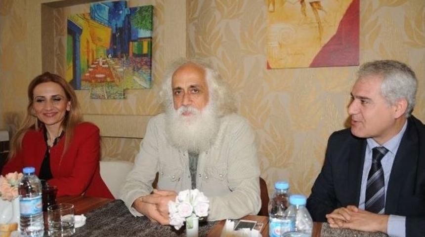 &Ouml;zg&uuml;n M&uuml;zik Sanat&ccedil;ısı Suavi Batman&rsquo;da