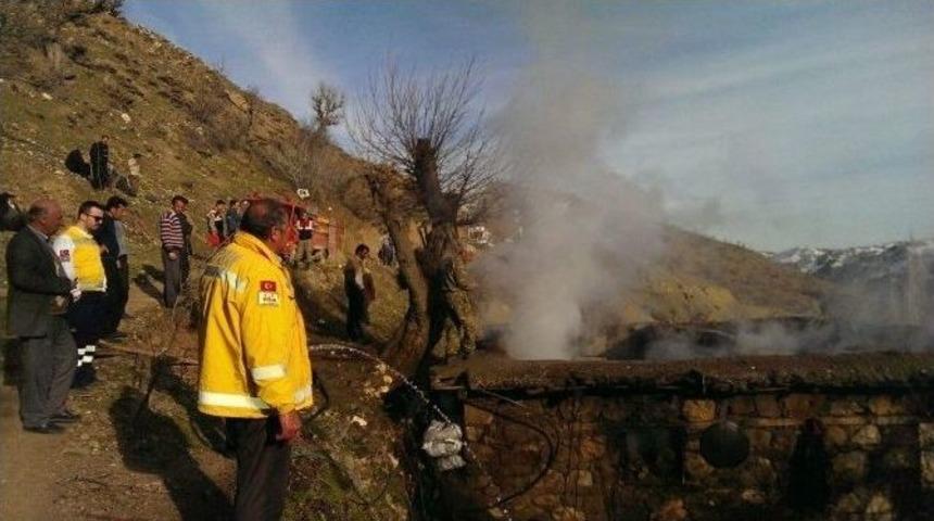 Sincik&rsquo;teki Yangında Bir Ev K&uuml;l Oldu