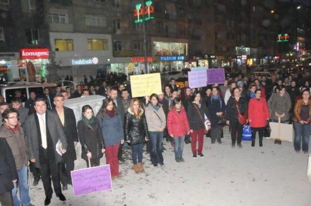 Hakkari'de, Kesk'li Kadınlar Şiddete Karşı Yürüdü