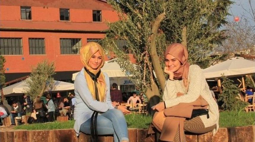 Kızlar Okusun Diye Y&uuml;zde 5 Daha Fazla Burs