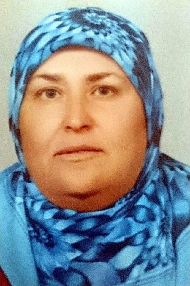 (&ouml;zel Haber) - 5 Sene &Ouml;nce Evlendiği G&uuml;n Ka&ccedil;an Karısını Arıyor 1
