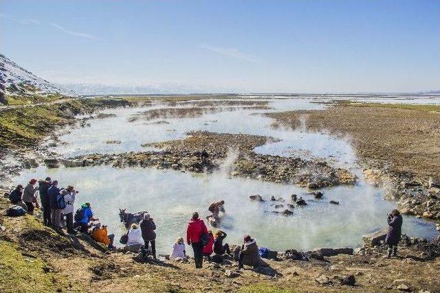 Ahlat&rsquo;ta Fotoğraf Etkinliği Başladı 2