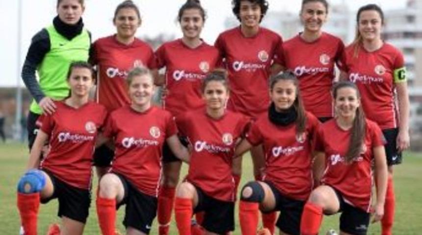 Paşa&rsquo;nın Kadın Kramponları Nusaybin&rsquo;i Konuk Ediyor