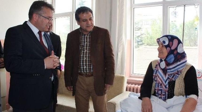Akhb Genel Sekreteri Prof.dr.yılmaz, Elmalı Devlet Hastanesi&rsquo;ni Ziyaret Etti