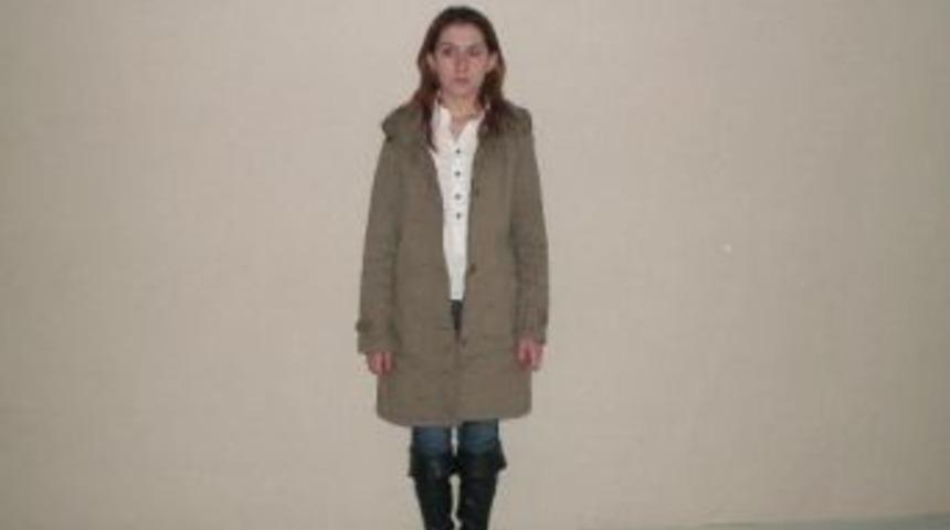 &Ouml;len Bebeğini 8 Ay Evde Bekletip &Ccedil;&ouml;pe Attı