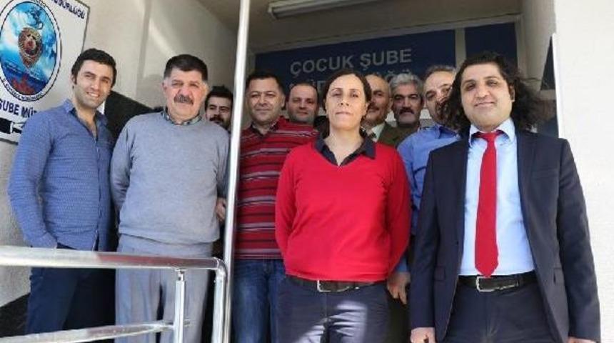 &Ccedil;ocukları Su&ccedil;tan Uzak Tutmaya &Ccedil;alışıyorlar