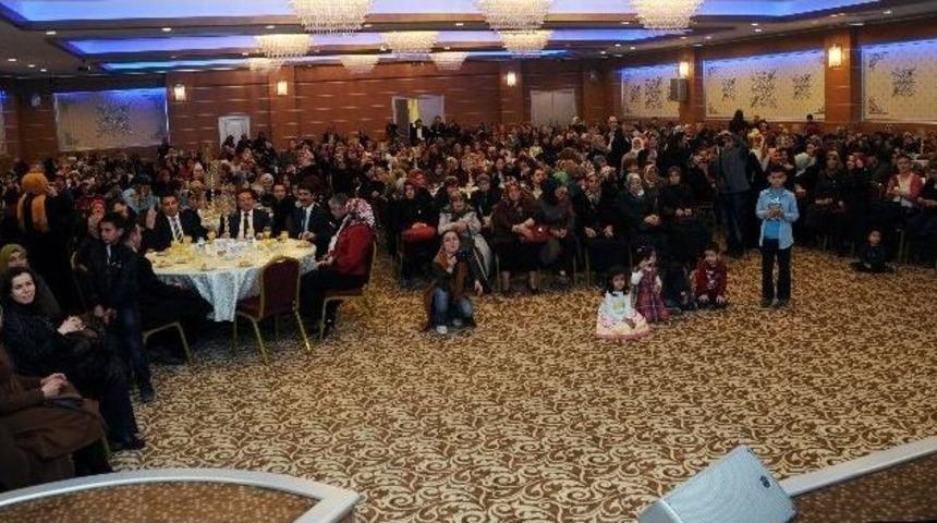 Pursaklar&rsquo;da &ldquo;kadınlar G&uuml;n&uuml;&rdquo; Programına Yoğun İlgi