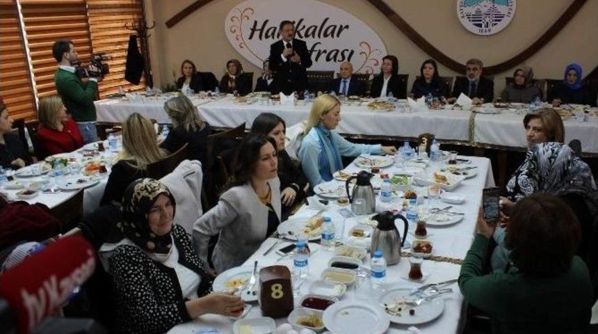 Enerji Ve Tabii Kaynaklar Bakanı Taner Yıldız: