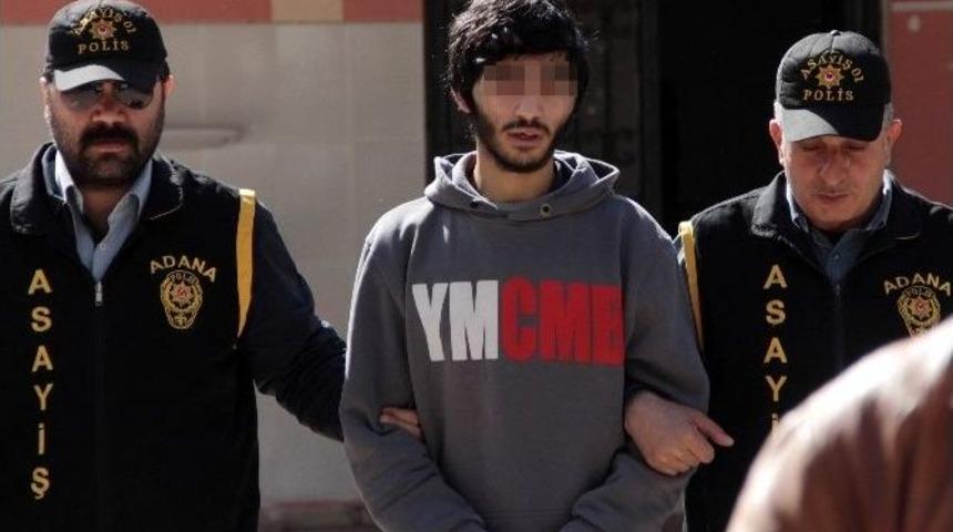 Adana&rsquo;daki Kız Kavgası Cinayetinin Zanlıları Adliyeye Sevk Edildi