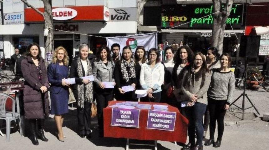 Eskişehir Kadın Hukuku Komisyonundan &ldquo;kadınlar G&uuml;n&uuml;&rdquo; A&ccedil;ıklaması