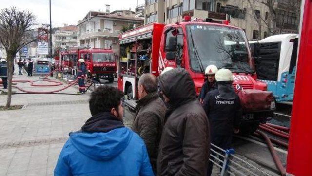 Bebek'te Yat Yangını