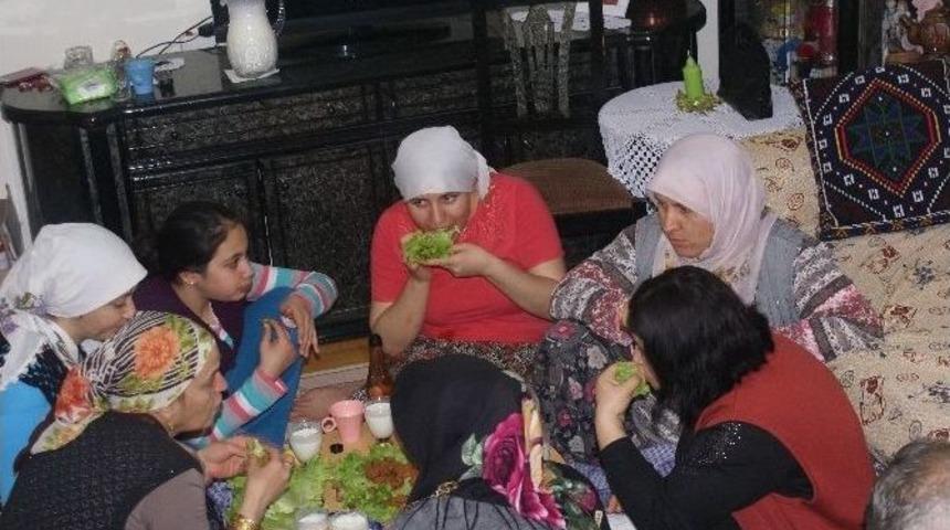 Bu K&ouml;ftenin Tadında Mutluluk Var