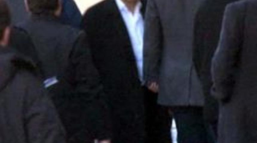 İstihbarat Şube Eski M&uuml;d&uuml;r&uuml; U&ccedil;ak Tutuklandı