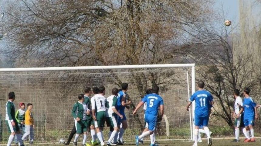 Hisarcık Belediye Spor İlk Galibiyetini Aldı