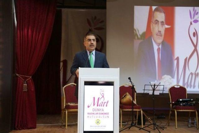 Yüreğir Belediyesi’nden ‘kadınlar Günü’ Etkinliği 1