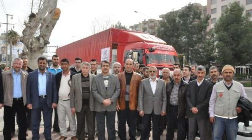 Adıyaman'dan Suriye'ye 3 Tır Yardım