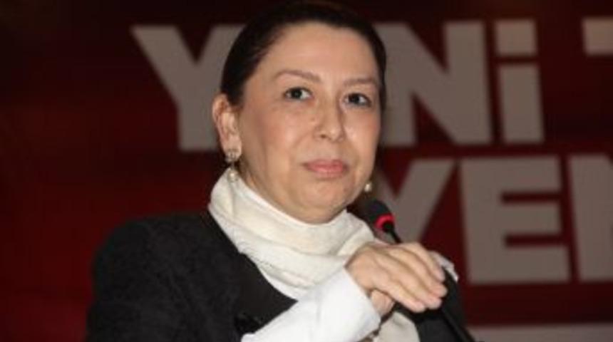 Ak Parti Genel Başkan Yardımcısı &Ouml;znur &Ccedil;alık&rsquo;tan 8 Mart D&uuml;nya Kadınlar G&uuml;n&uuml; Mesajı