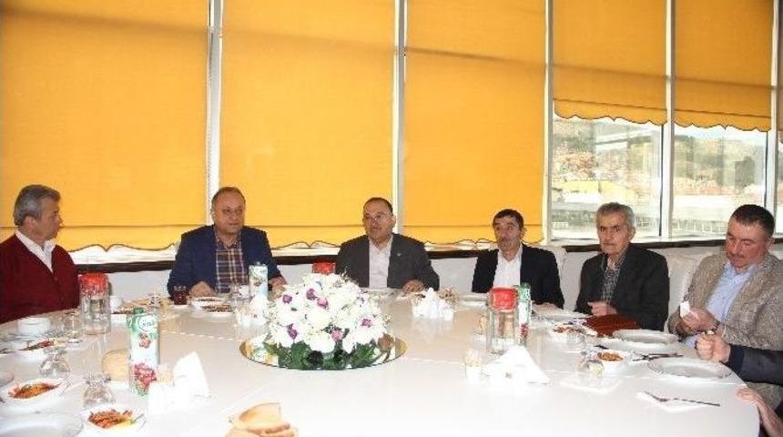 Başkan Babaş, Muhtarlarla Bir Araya Geldi