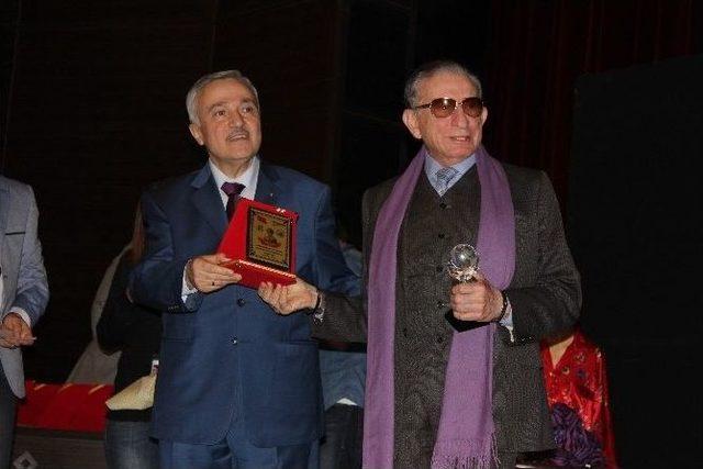 Elazığ Ulusal Nejat Uygur Tiyatro Festivali