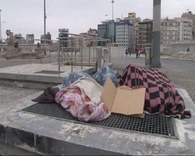 Taksim Meydanı'nın Mazgaldan Yatakları