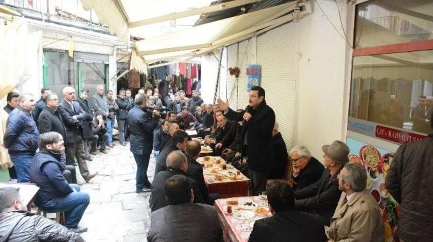 Kemeraltı&rsquo;na Kapalı &Ccedil;arşı Modeli