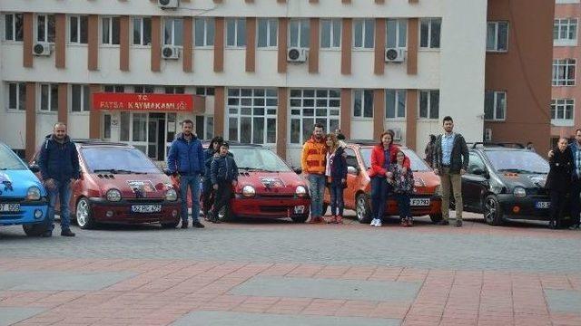 Twingo Otomobil Kulübü Fatsa’da kadına Şiddete Hayır Dedi