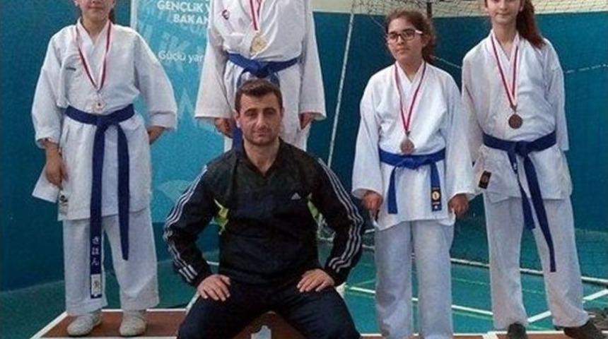 Orhangazi Belediyespor’da Madalya Sevinci