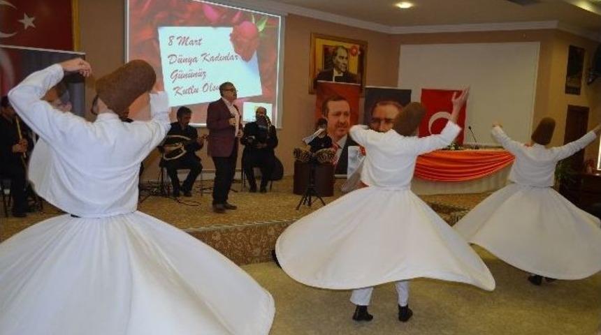 Ak Parti Bursa İl Kadın Kolları Başkanı Nihal G&ouml;kten: