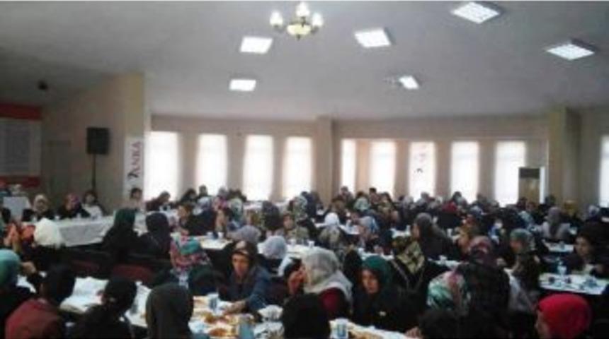 8 Mart D&uuml;nya Kadınlar G&uuml;n&uuml;n&uuml; Unutmadılar
