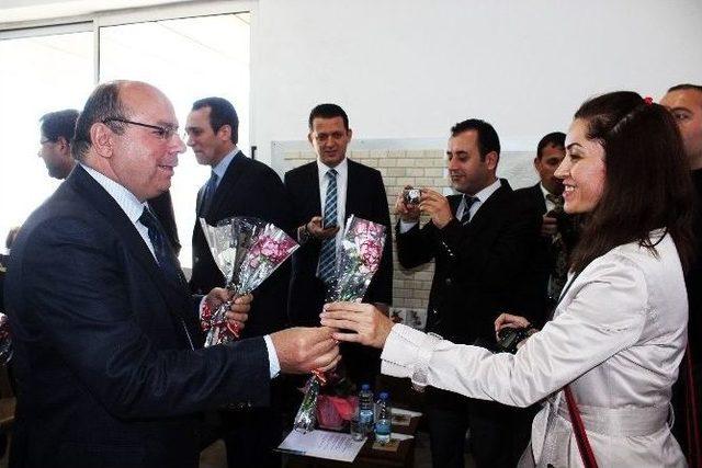 Kadınlara, Kadınlar G&uuml;n&uuml;nde Sertifika 2