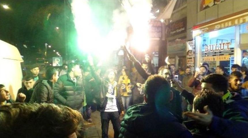 Kars&rsquo;ta Sarı-lacivert Sevin&ccedil;