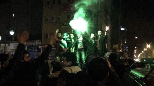 Kars&rsquo;ta Sarı-lacivert Sevin&ccedil; 1